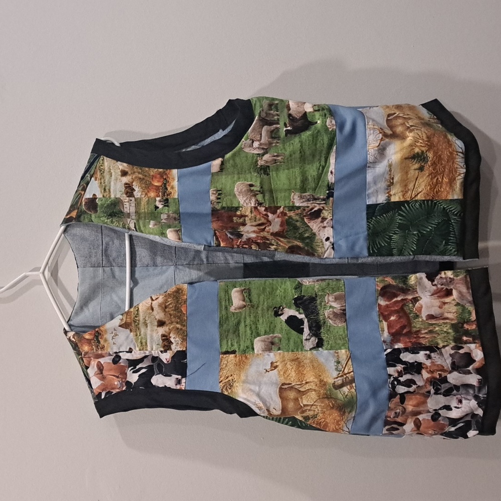Patchwork Denim-Style Vest in Light and Dark Blue - Picture 2 of 2